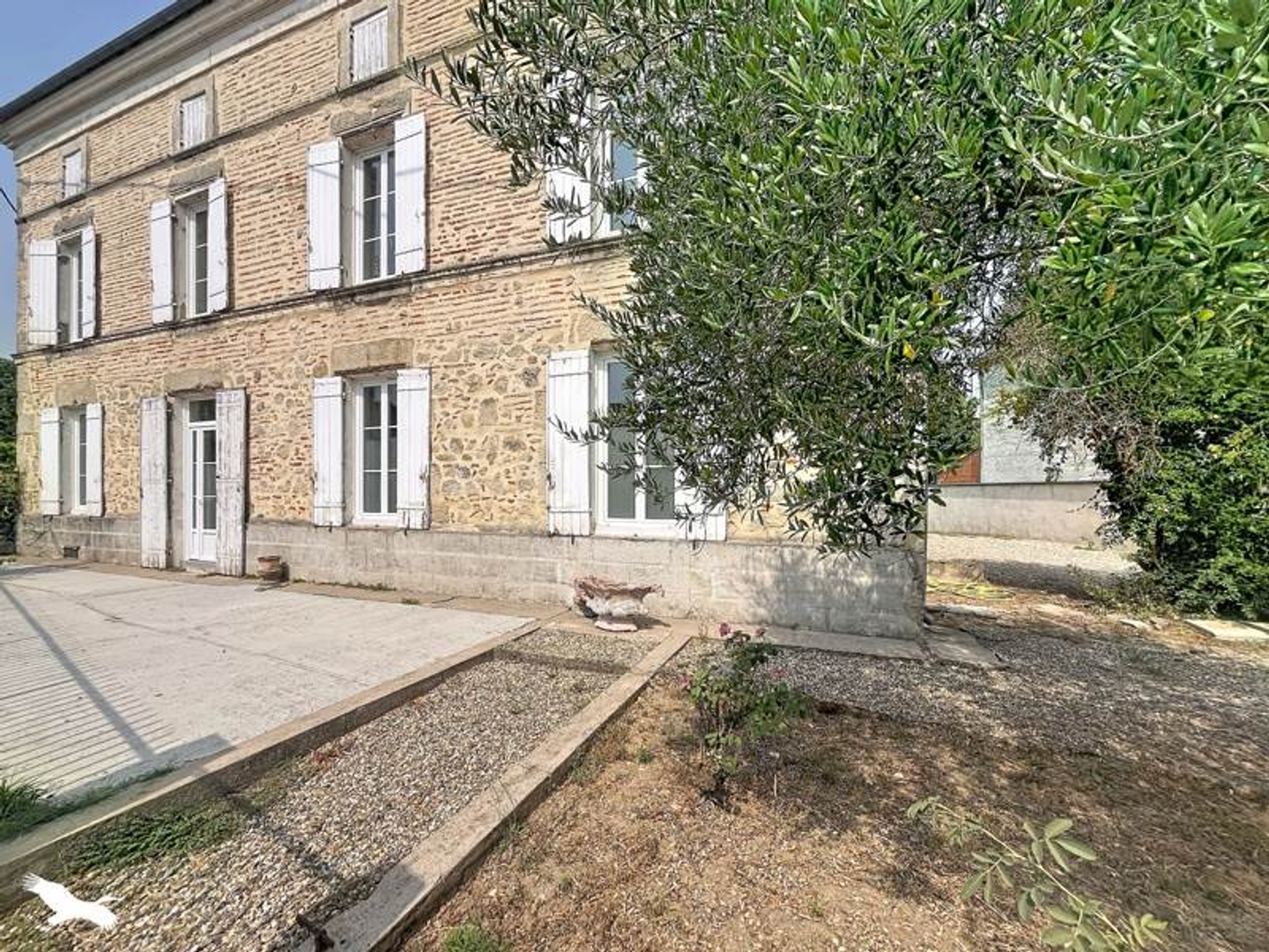 Maison 6 pièces 240 m²