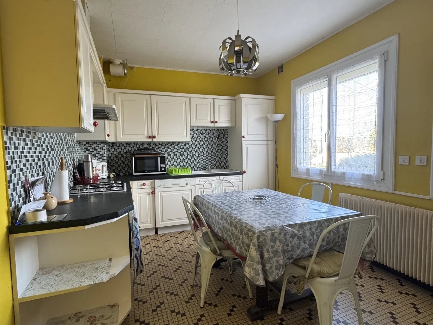 Maison à vendre - 3 pièces - 77m2 - Quinsac (33360)