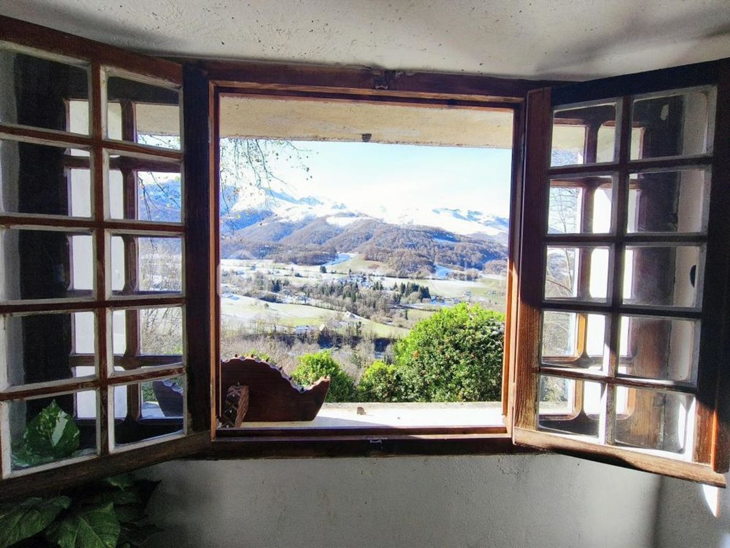 ? Grange Foraine Suspendue Le luxe ultime : ne croiser personne (sauf un cerf éventuellement) ?