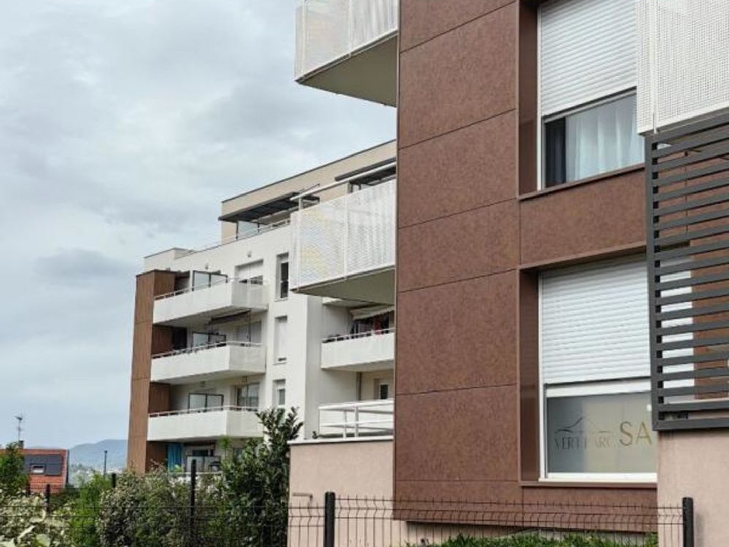 ? T3 81,7 M² avec jardin + terrasse + garage ? Résidence récente à Voreppe 293000E