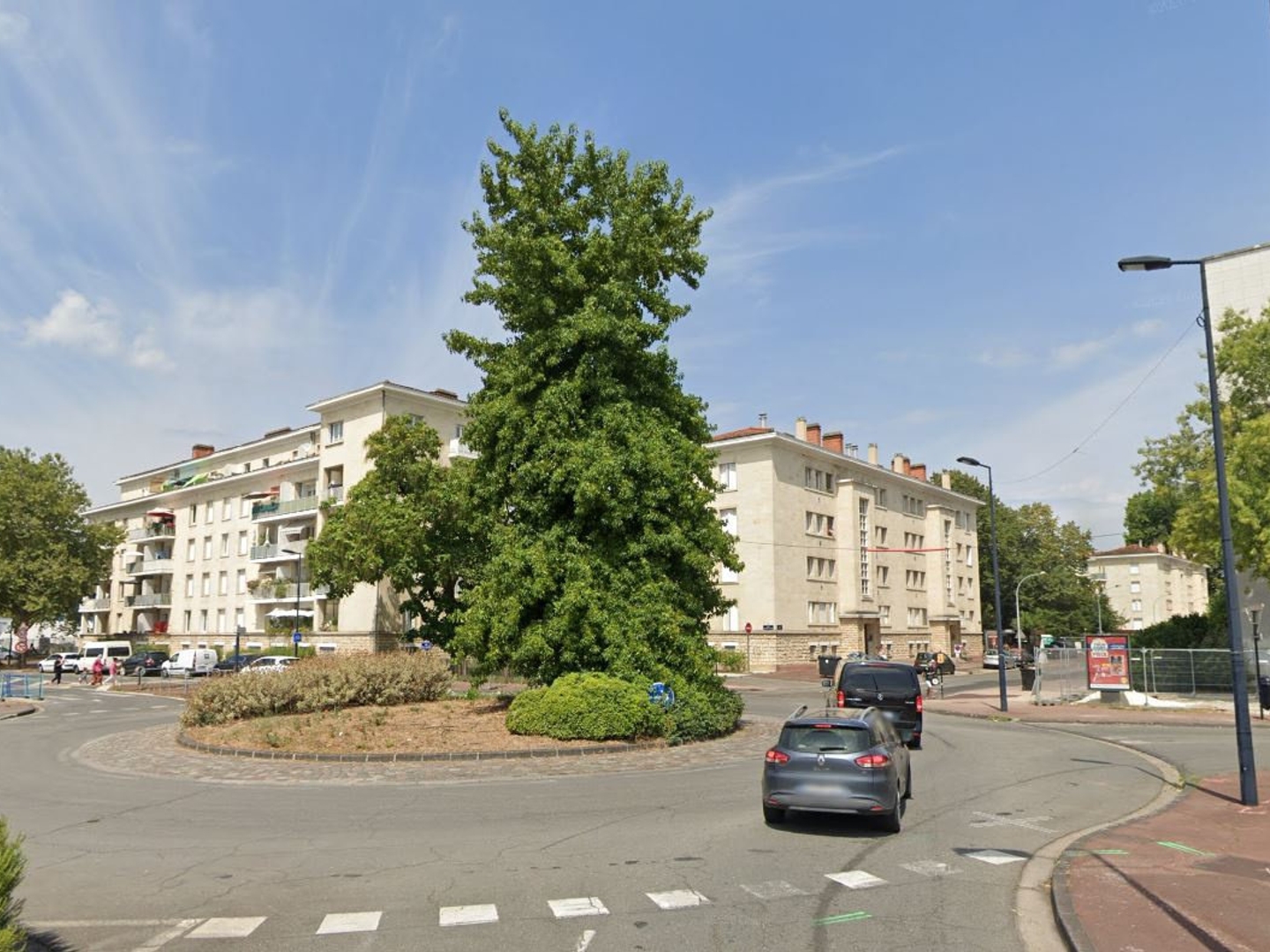 Lot de 10 parkings en sous-sol à Bordeaux QUARTIER DESCHAMPS