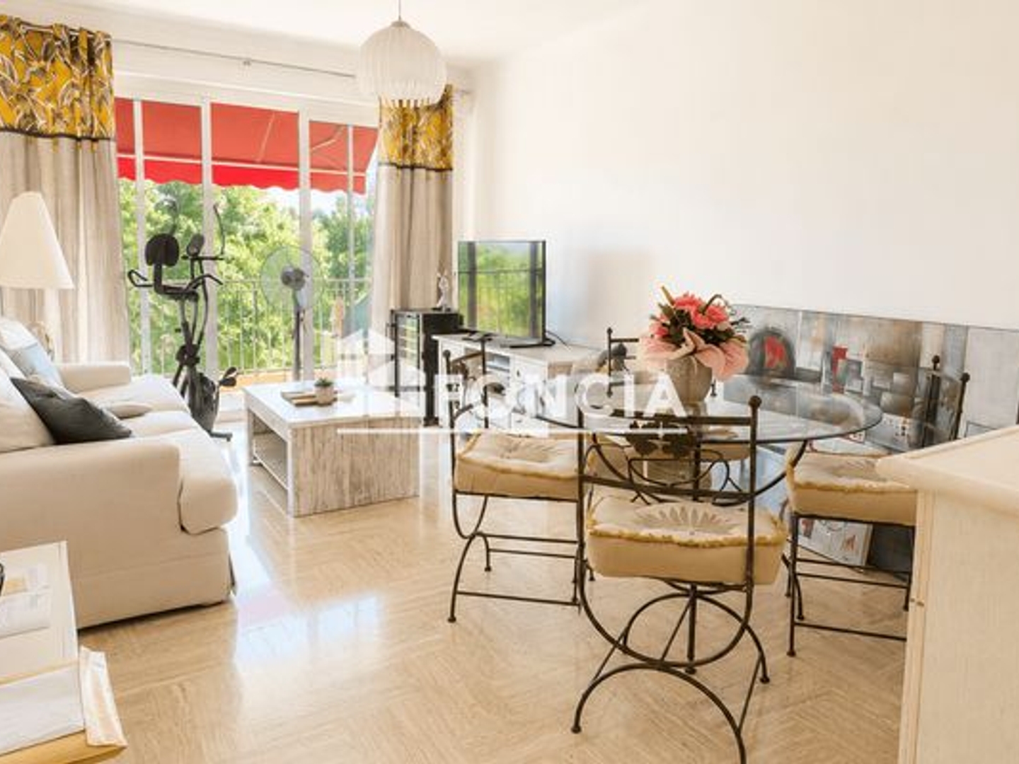 Appartement à vendre - 3 pièces - 62m2 - Grasse (06130)