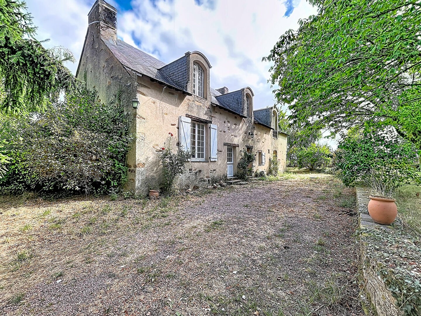 Maison à vendre - 7 pièces - 211m2 - Chazé-Sur-Argos (49500)