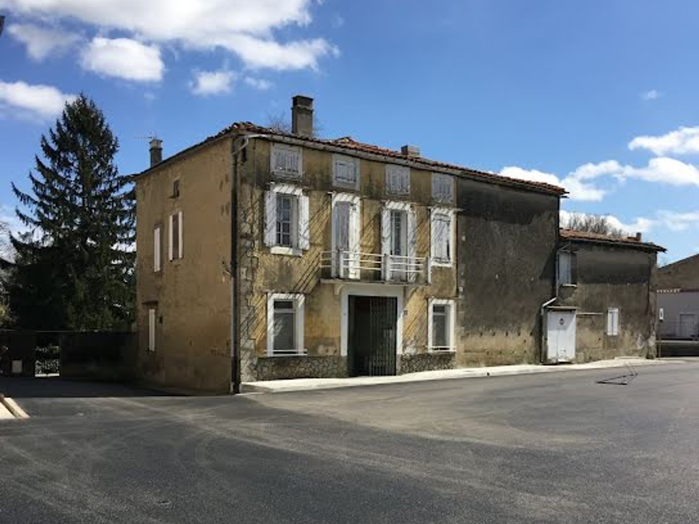 Maison 15 pièces 600 m²