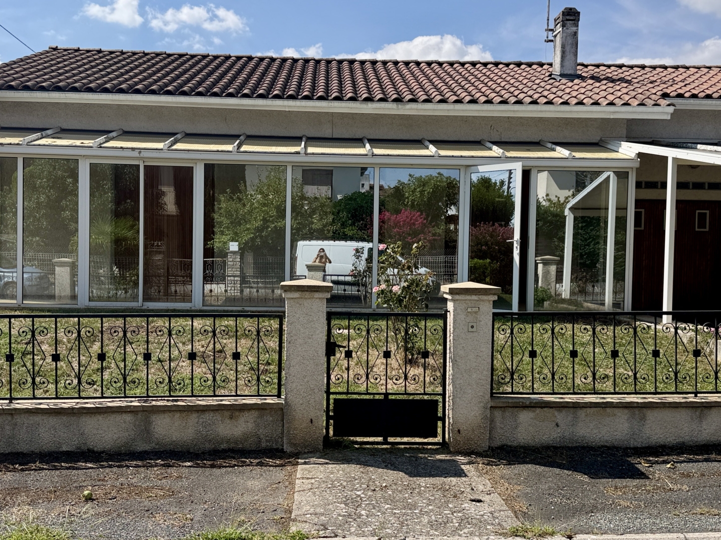 Villeneuve sur lot, maison de plain-pied 2 chambres avec jardin et dépendances