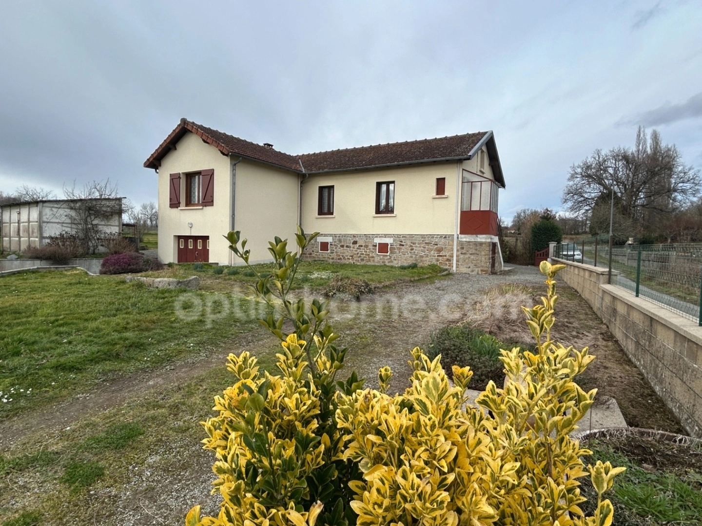 Maison à vendre - 4 pièces - 82m2 - Châteauponsac (87290)