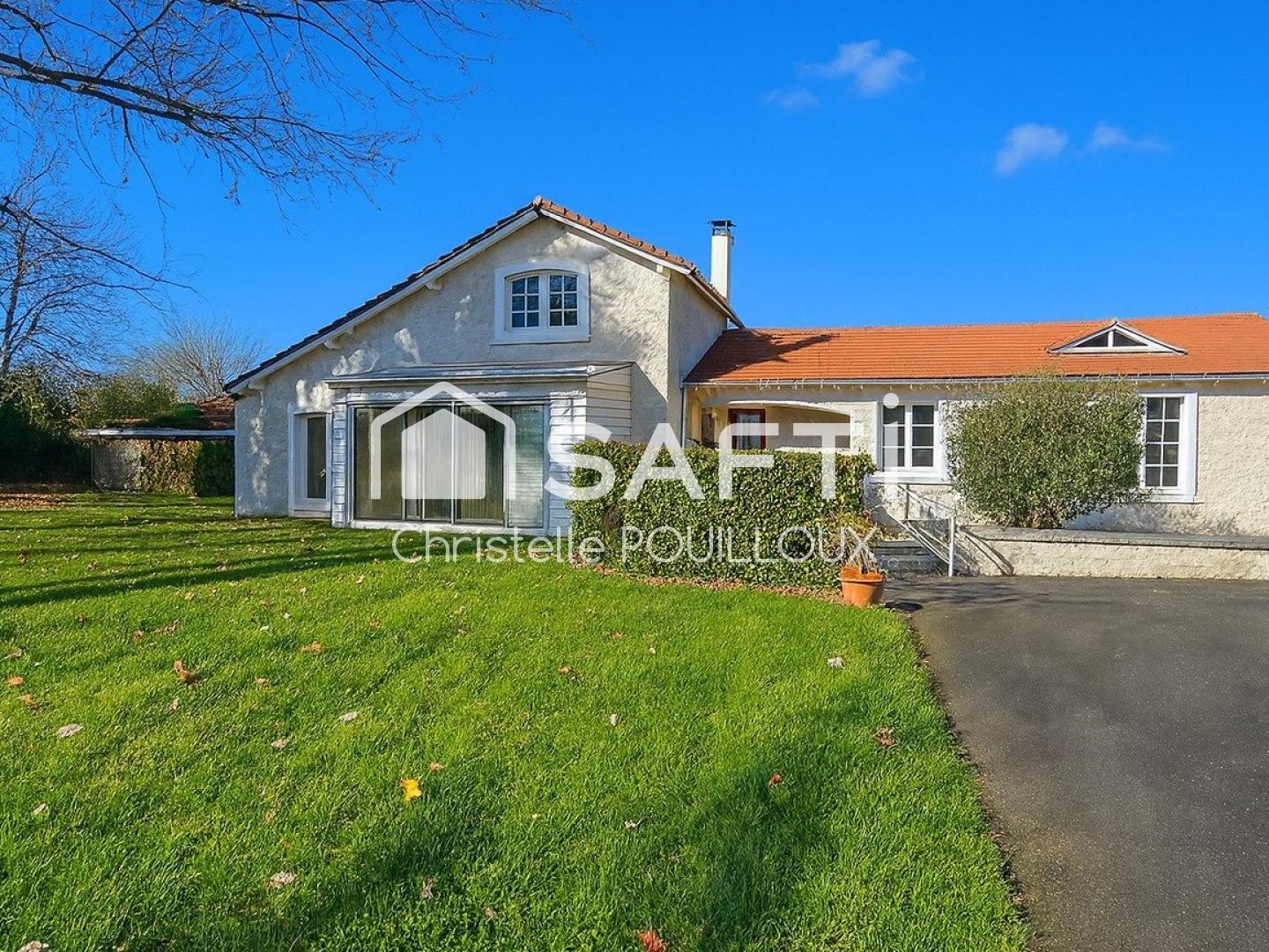 Maison, 3 chambres, jardin, 3 garages