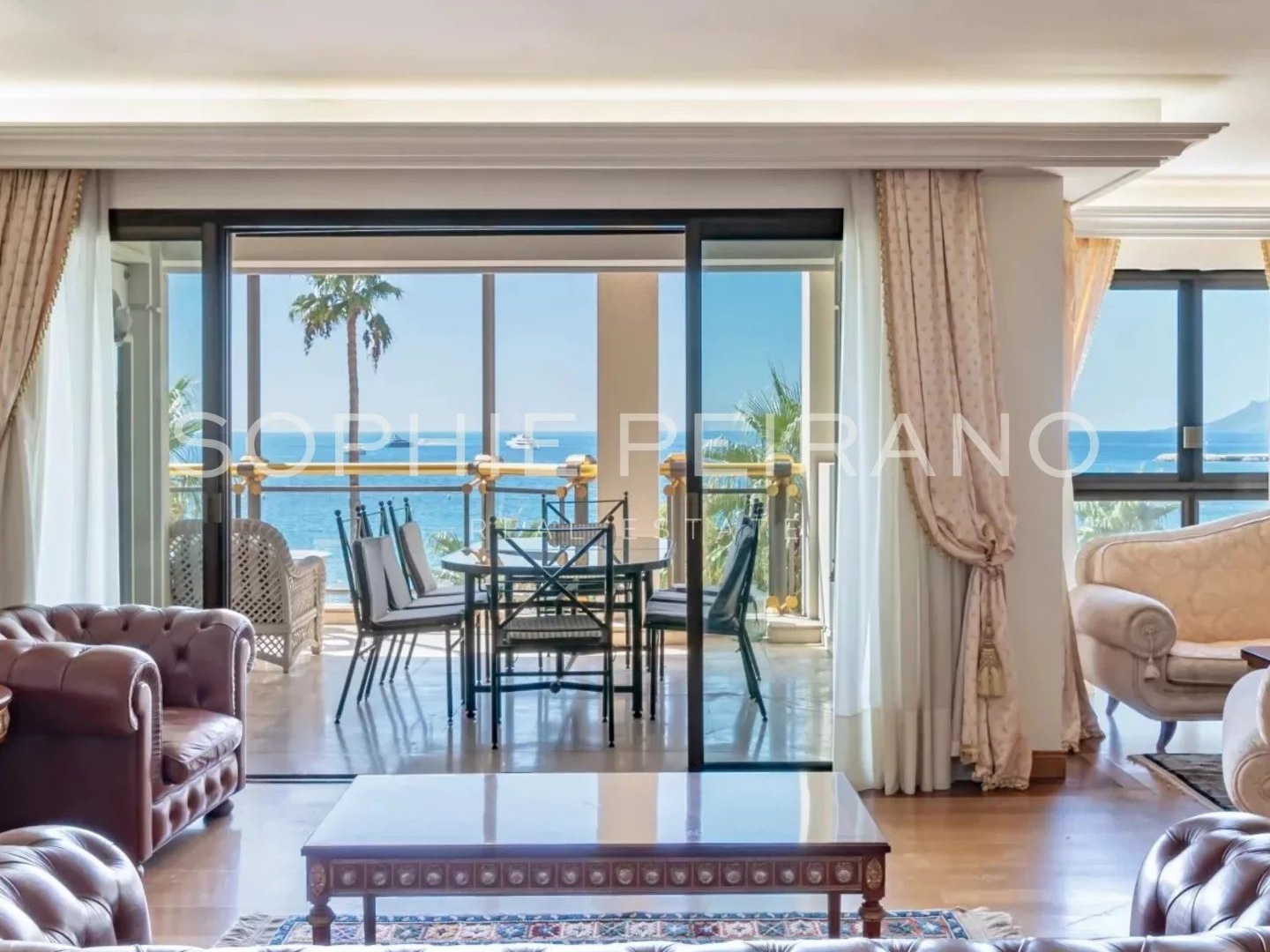 Appartement à vendre - 3 pièces - 214m2 - Cannes (06400)