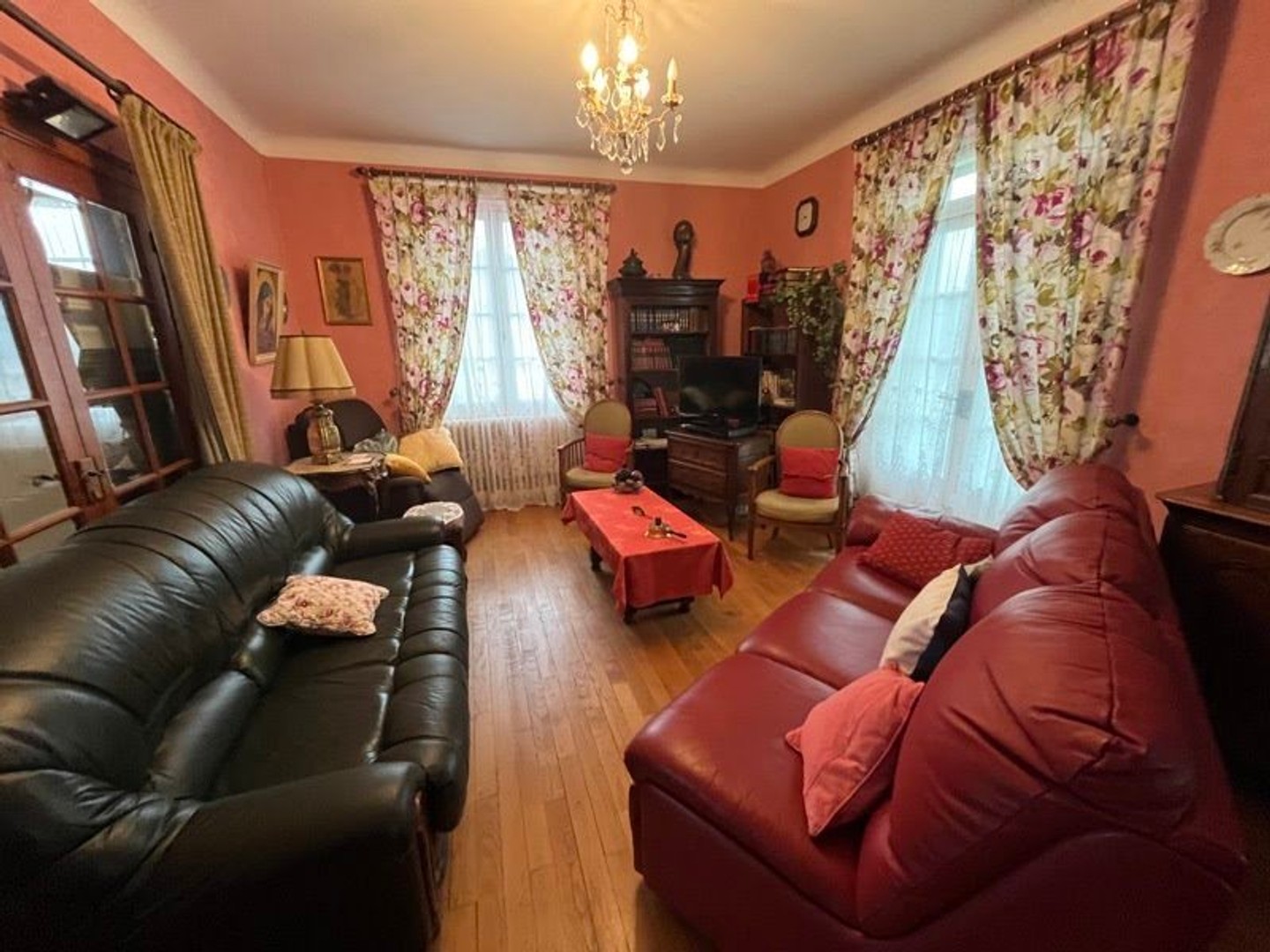 Maison à vendre - 5 pièces - 107m2 - Thiviers (24800)