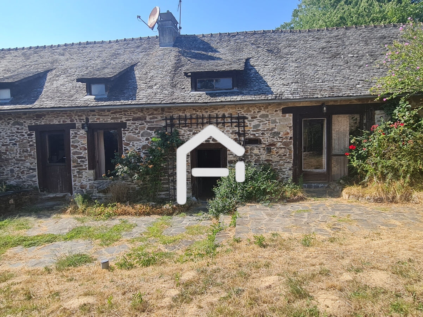 Maison à vendre - 11 pièces - 305m2 - Objat (19130)