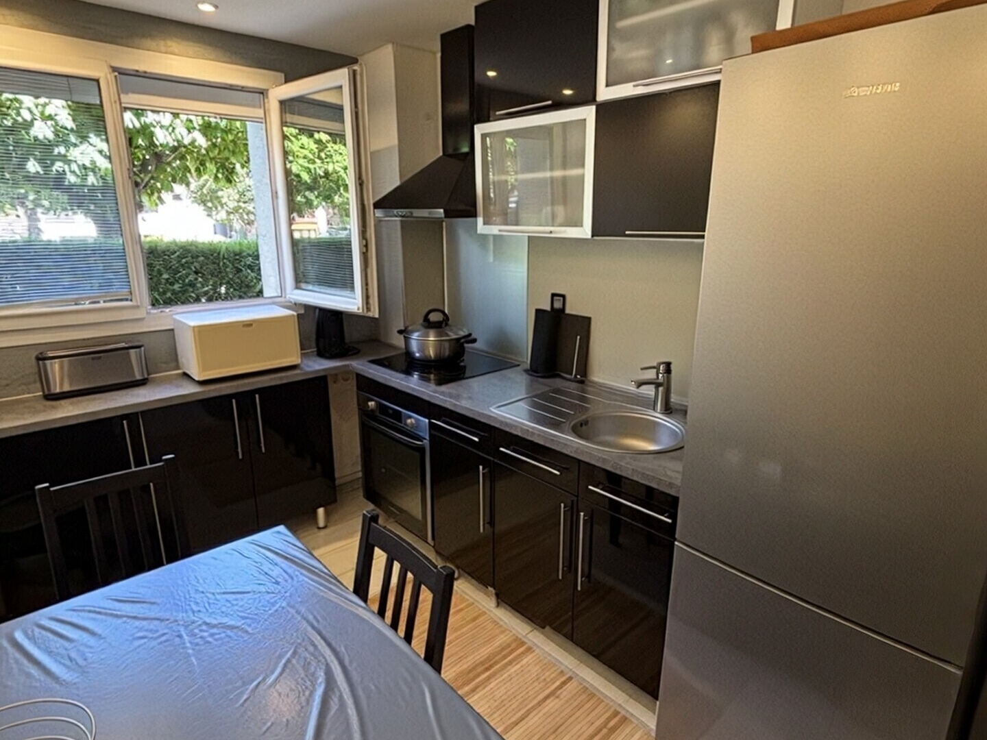 Appartement à vendre - 4 pièces - 76m2 - Châteauroux (36000)