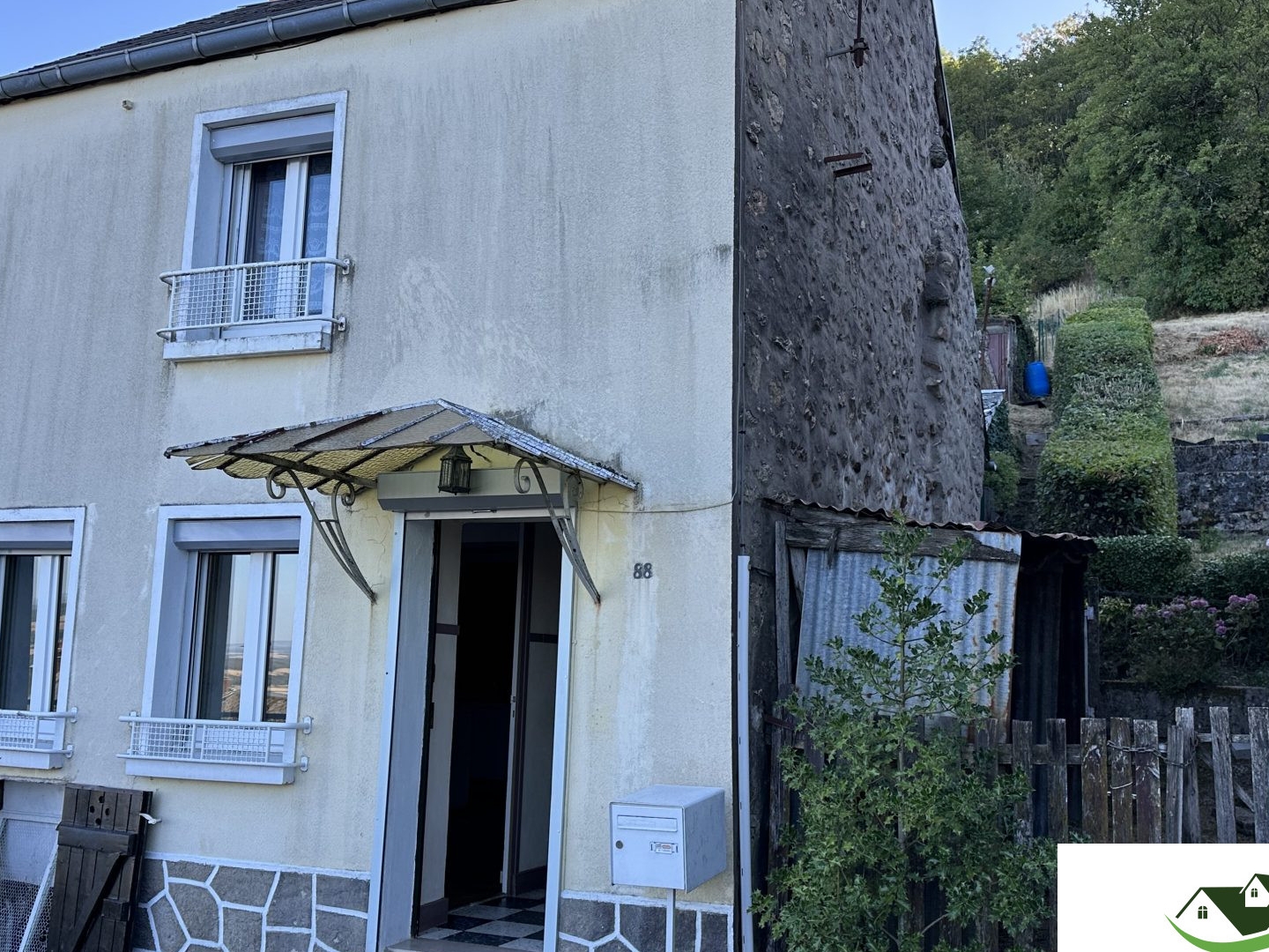 Maison de ville 2 chb & jardin