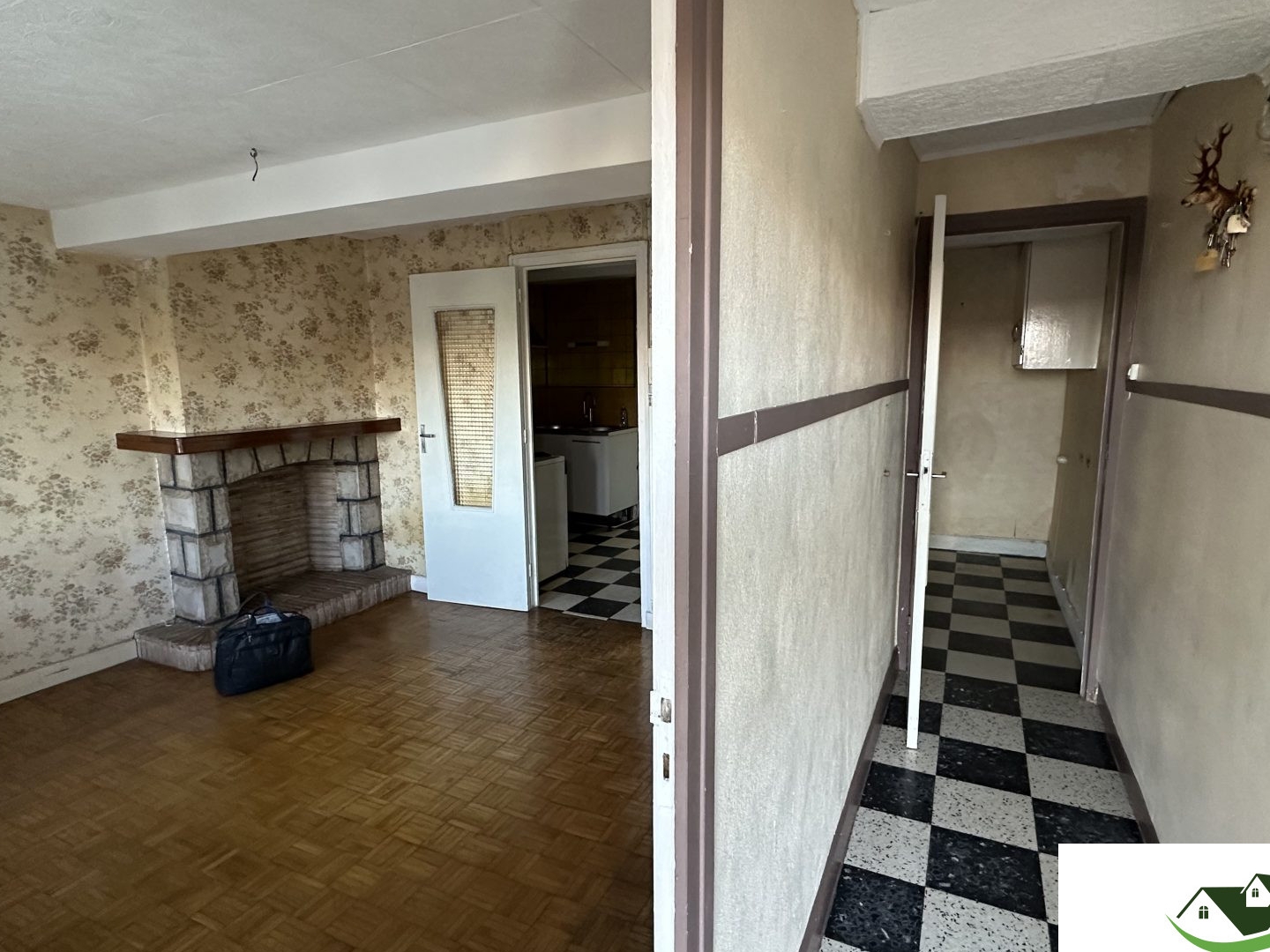 Maison à vendre - 3 pièces - 50m2 - Château-Chinon (58120)