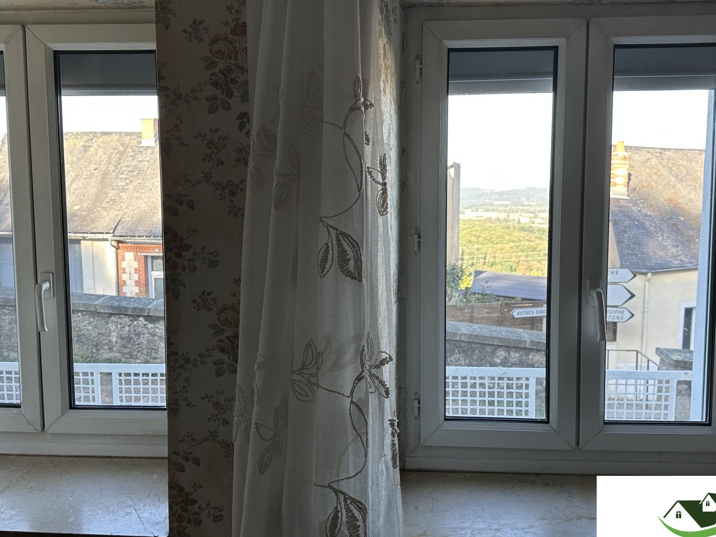 Maison à vendre - 3 pièces - 50m2 - Château-Chinon (58120)