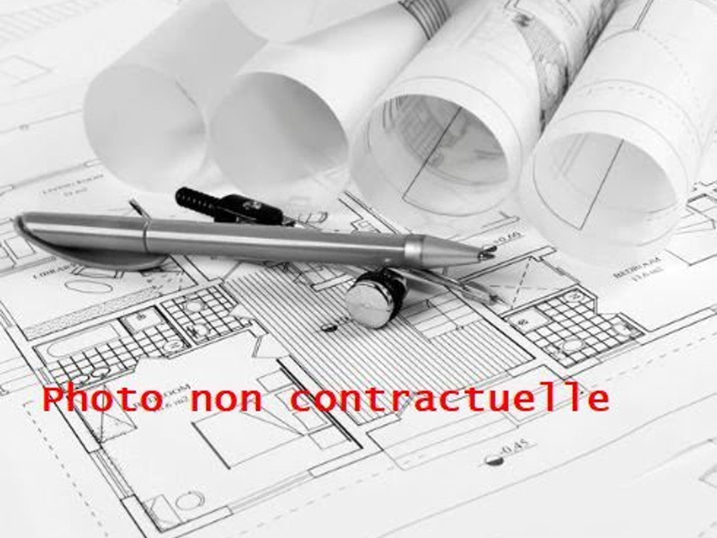 Local 6 pièces 208 m²