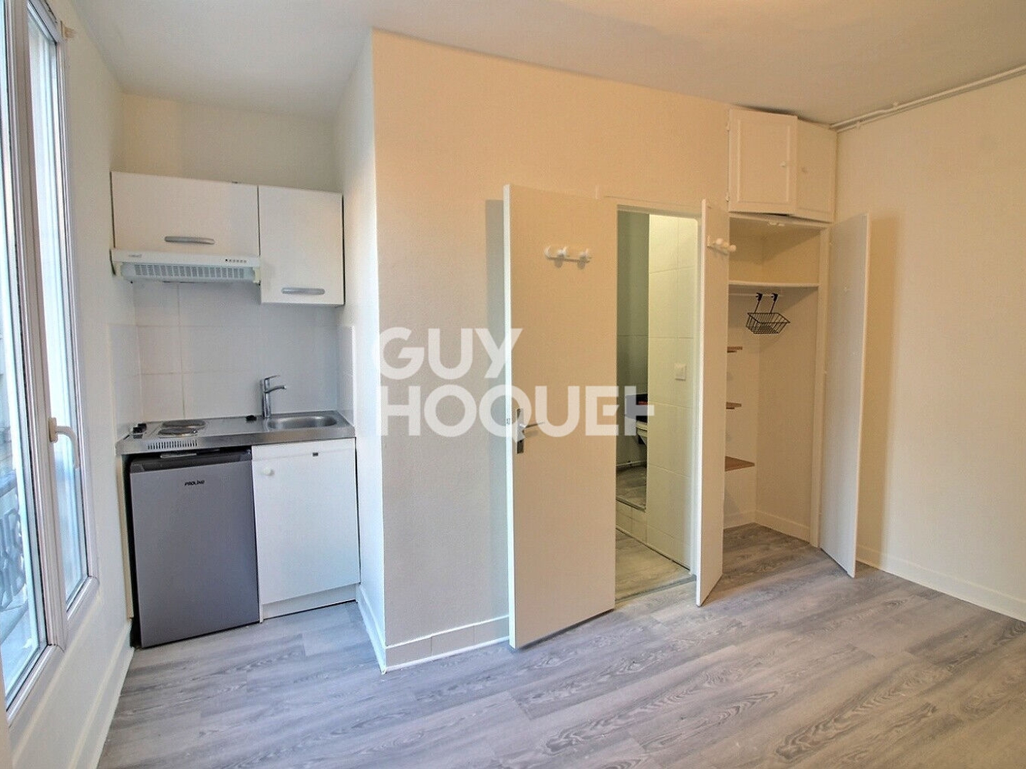 Appartement à vendre - 1 pièce - 14m2 - Paris 17e (75017)