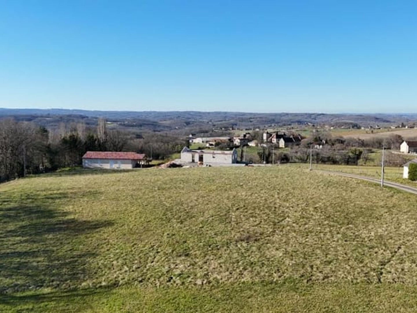 Terrain 2713 m²