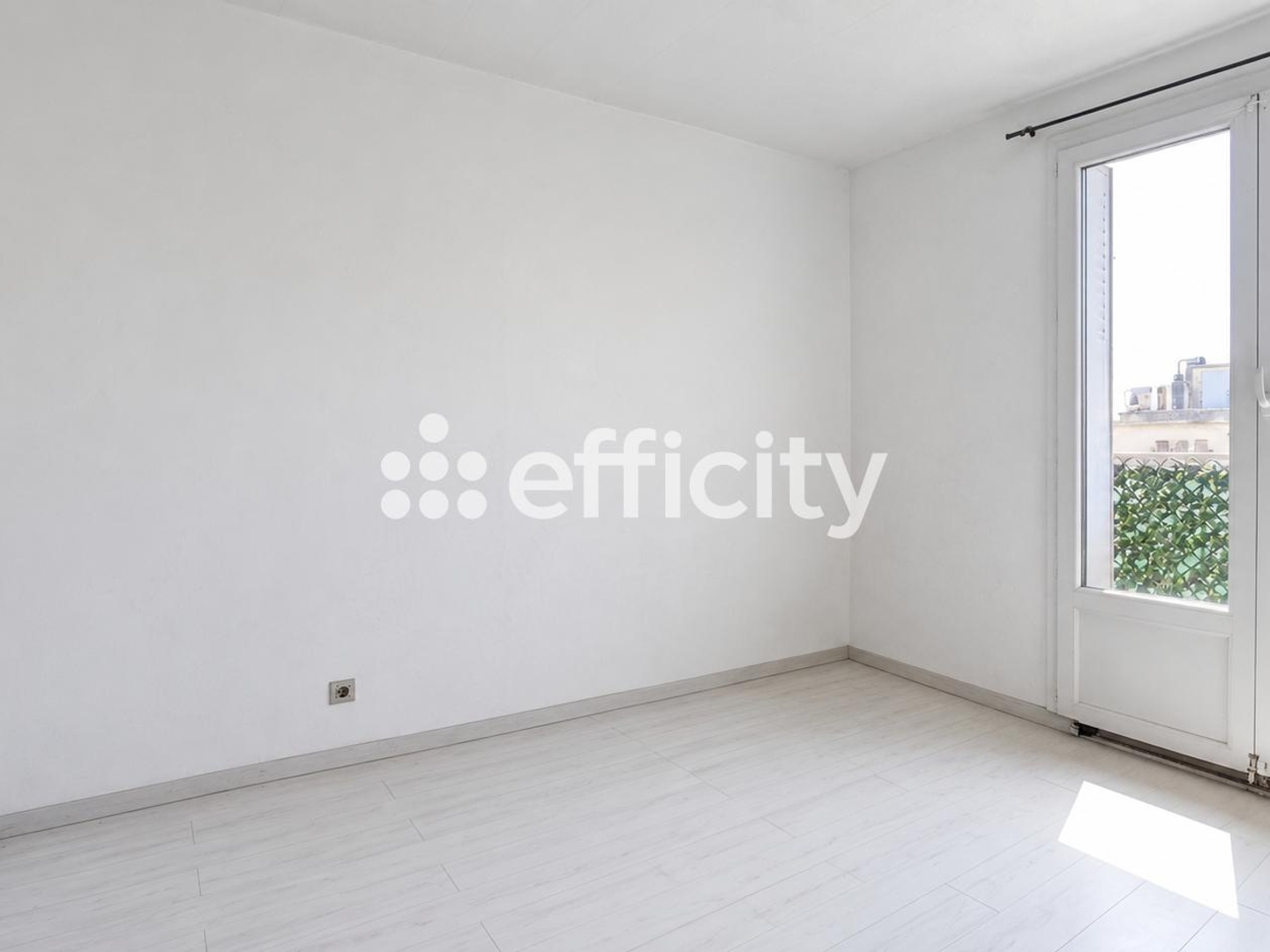 Appartement à vendre - 3 pièces - 80m2 - Aix-En-Provence (13090)