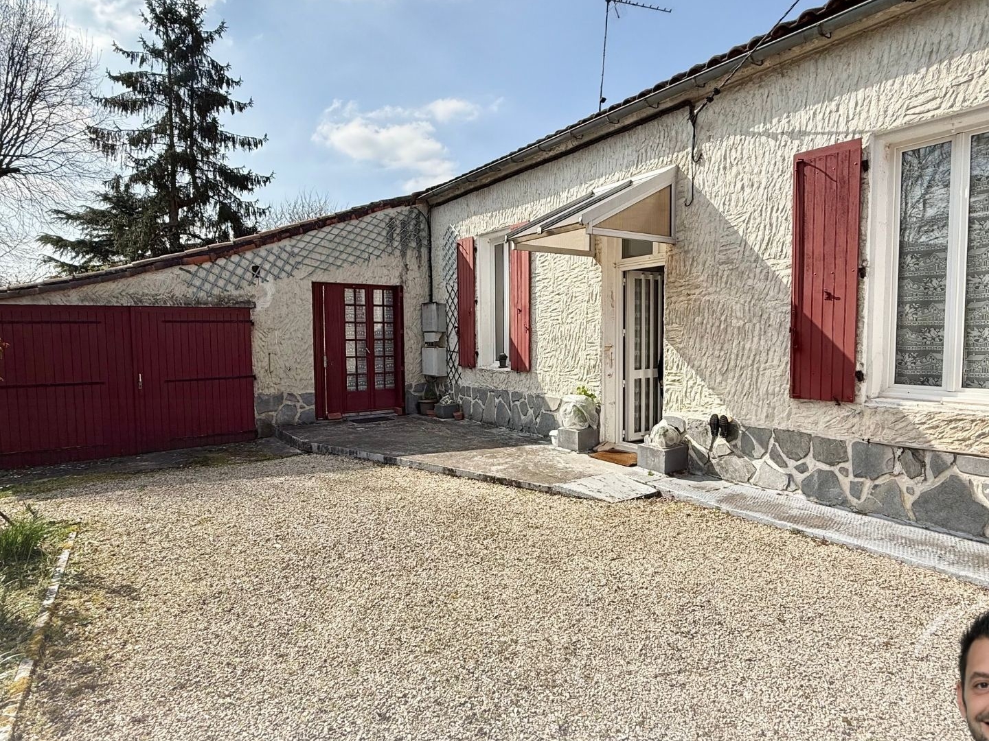Maison à vendre - 5 pièces - 109m2 - Saint-Michel (16470)