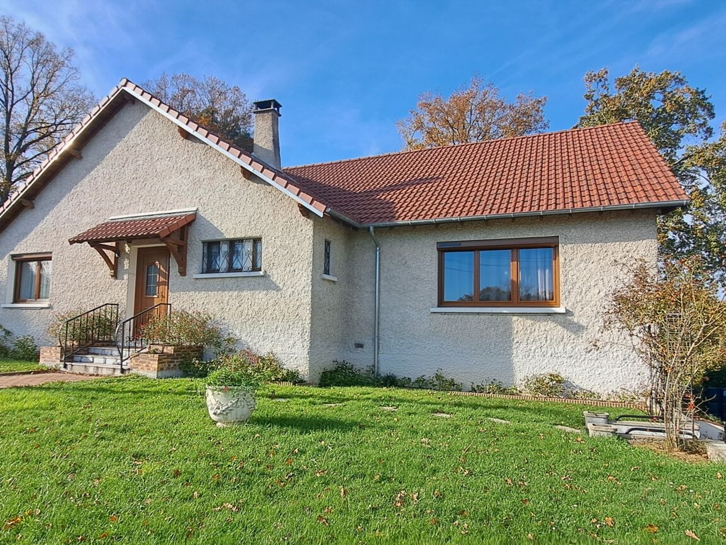 Maison à vendre - 7 pièces - 229m2 - Villemandeur (45700)