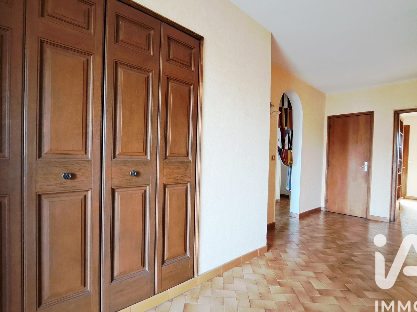 Maison à vendre - 7 pièces - 229m2 - Villemandeur (45700)