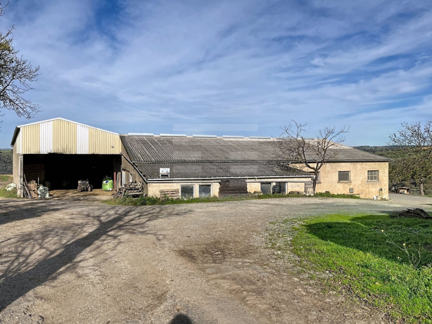Magasin à vendre - 1 pièce - Courris (81340)