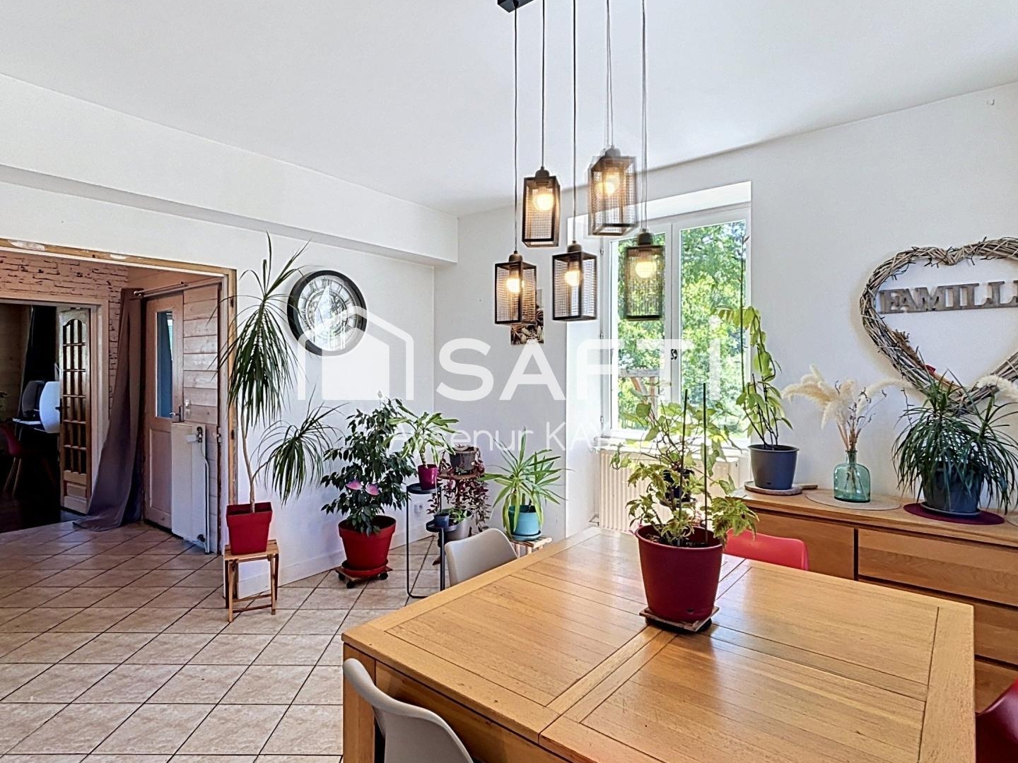 Maison à vendre - 15 pièces - 511m2 - Larrivoire (39360)