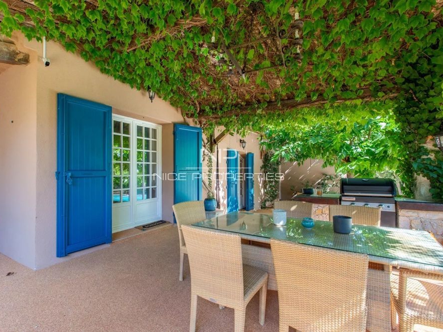 Domaine privé du Castellet à Villefranche-sur-Mer, splendide vil