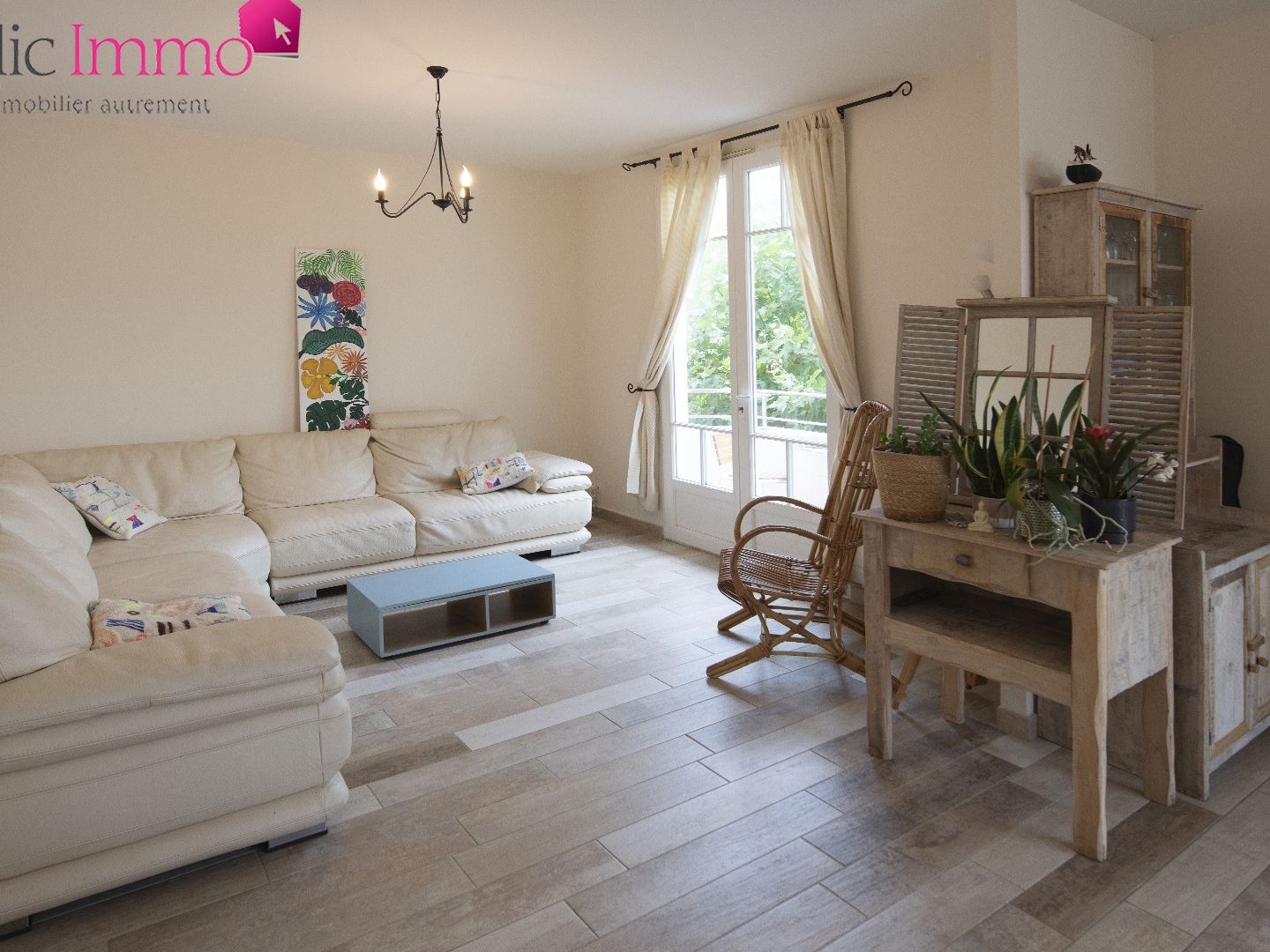 Terrain à vendre - 126m2 - Saint-Gilles-Croi... (85800)