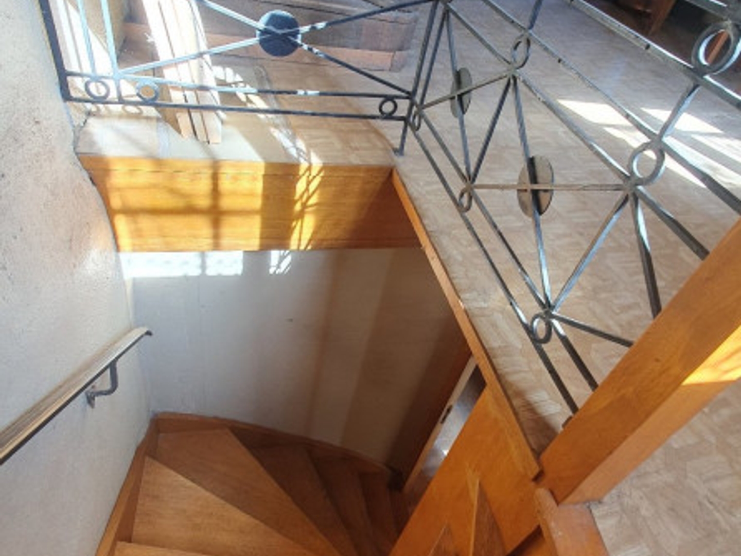 Maison à vendre - 5 pièces - 100m2 - Leynhac (15600)