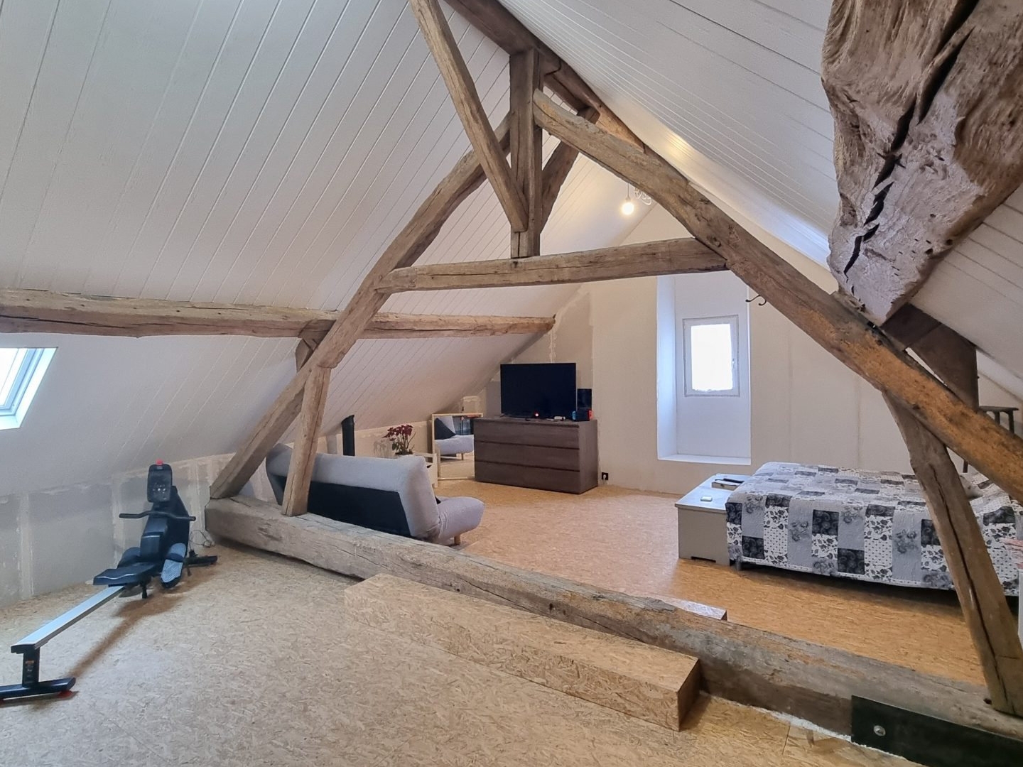 Le charme de l'ancien réinventé par une rénovation contempo