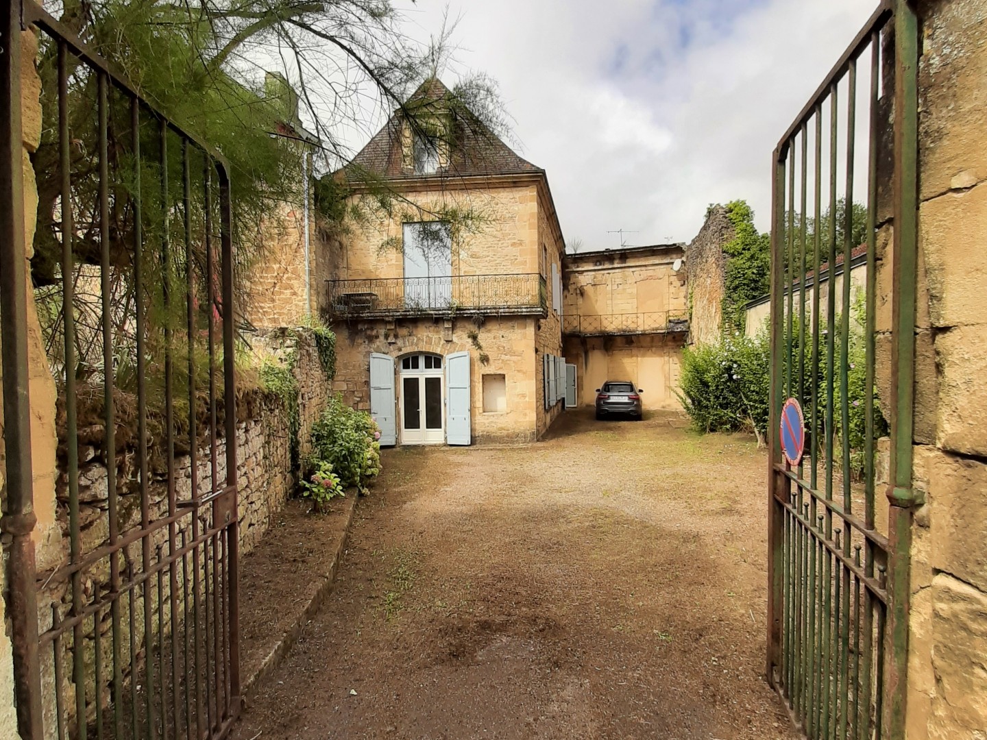 Immeuble 240 m²