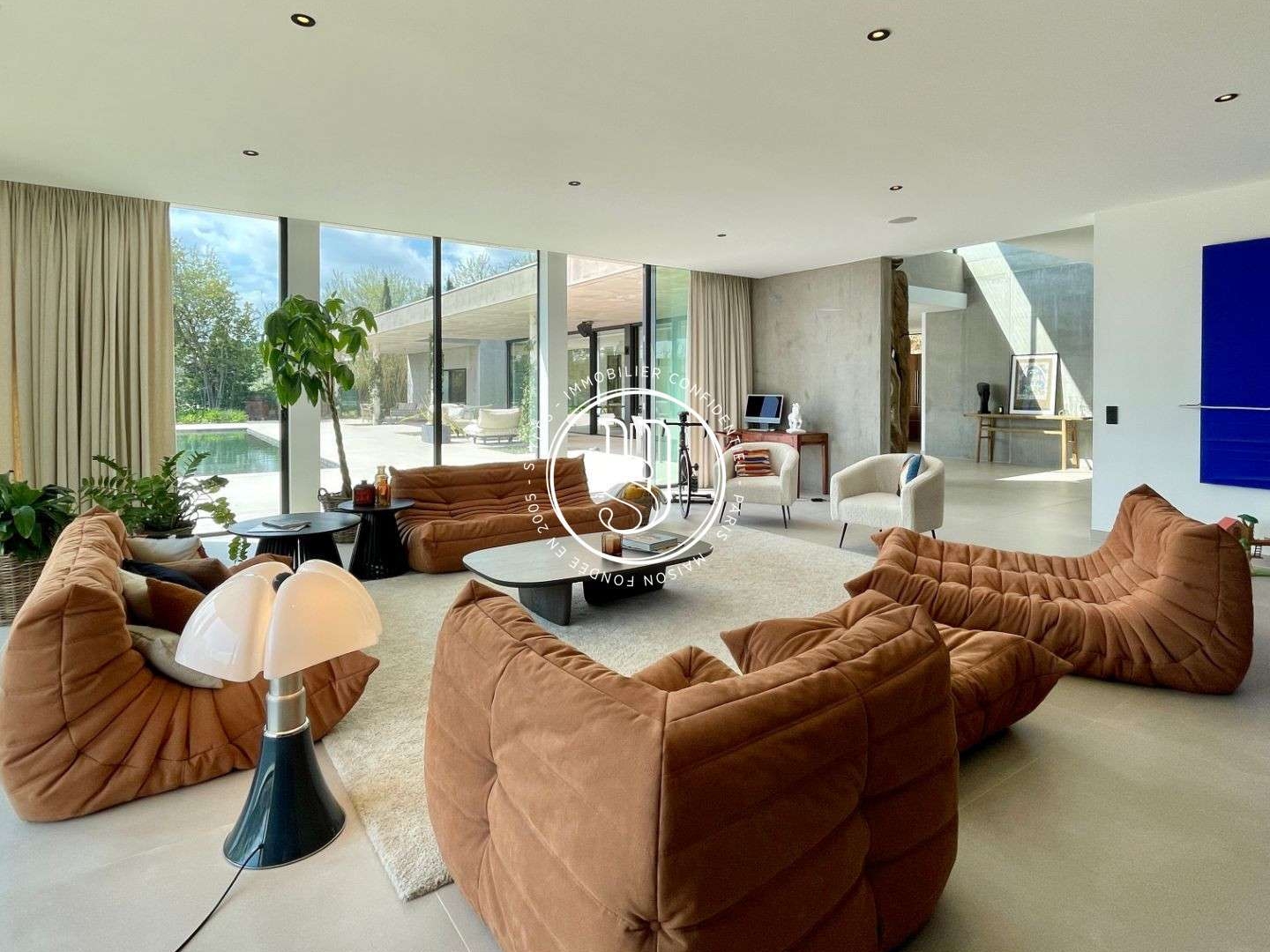 Villa 8 pièces 433 m²