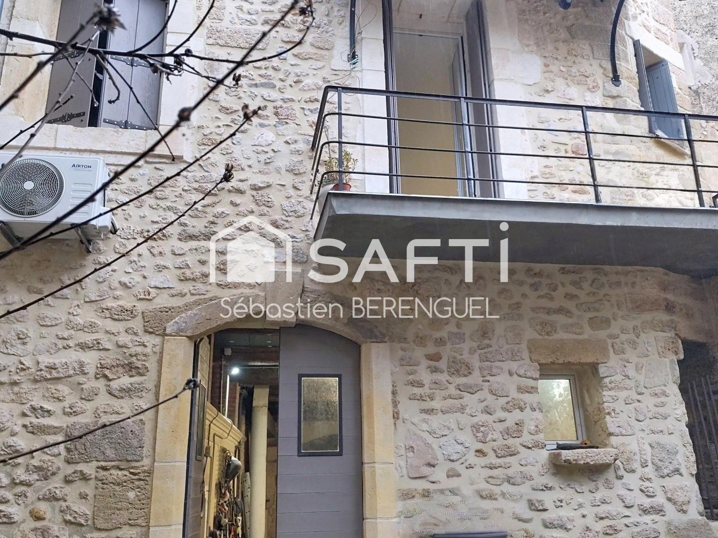 Maison de caractère rénovée - 170 m² - Rentabilité 3 500 €/mois - Loupian centre