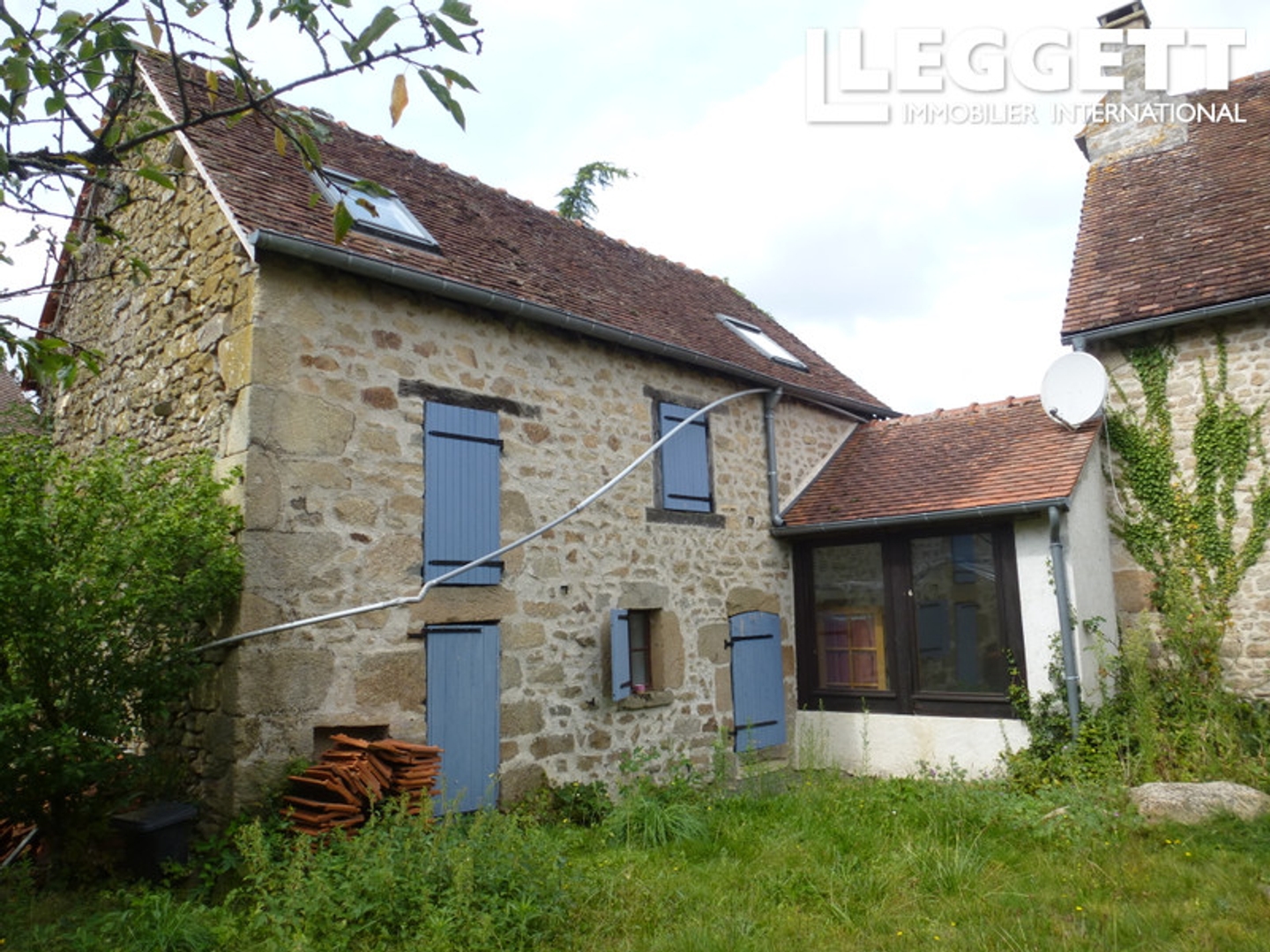 Maison à vendre - 6 pièces - 160m2 - Bussière-Dunoise (23320)