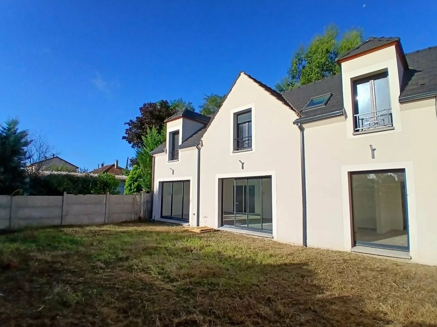 HOUILLES BELLEVUES EXCLUSIVITE