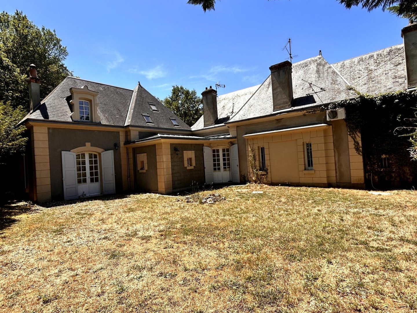 Maison à vendre - 10 pièces - 200m2 - Cour-Cheverny (41700)