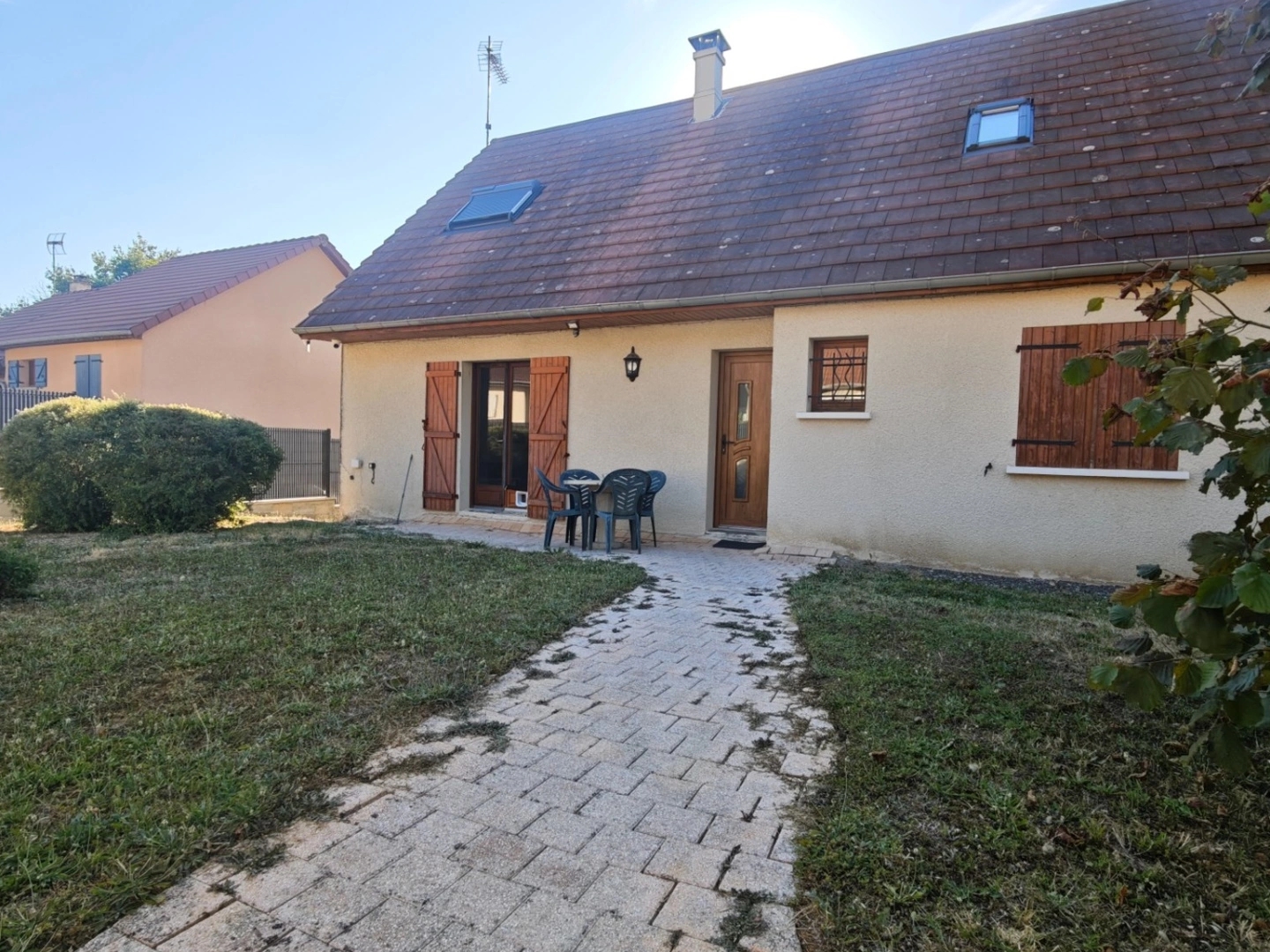 Maison à vendre - 8 pièces - 181m2 - Damparis (39500)