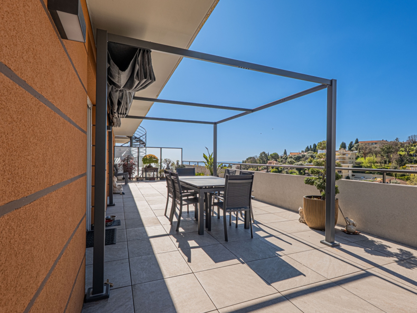 Appartement à vendre - 3 pièces - 71m2 - Vence (06140)