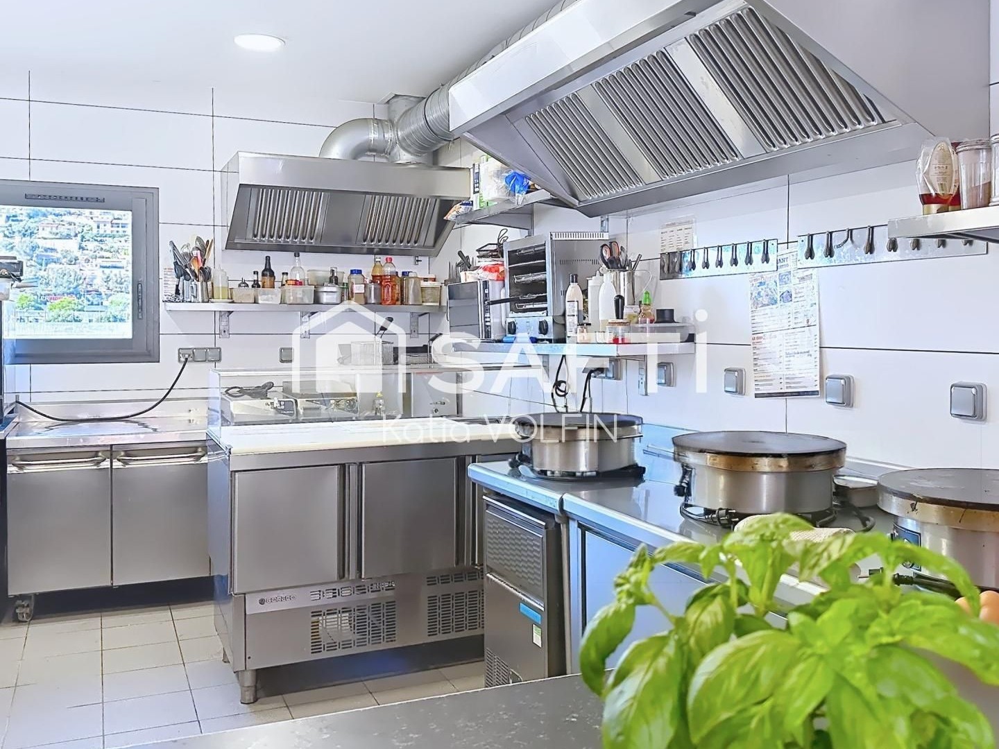 Bureaux à vendre - 2 pièces - 64m2 - Carnoux-En-Provence (13470)