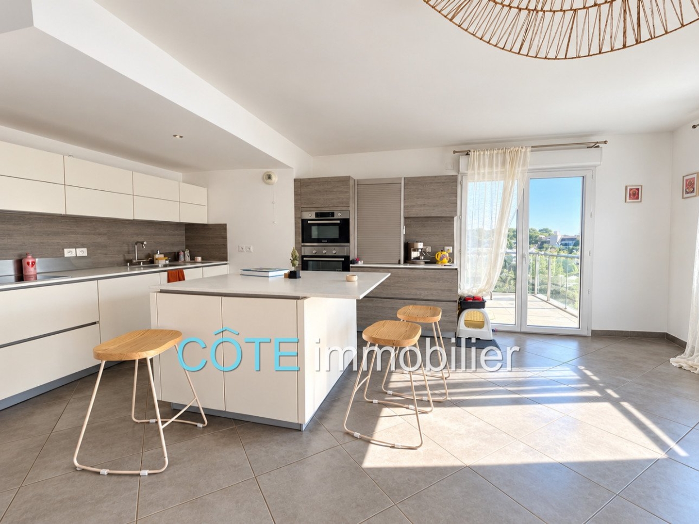 Appartement à vendre - 3 pièces - 78m2 - Antibes (06600)