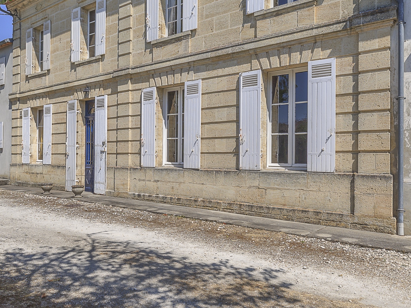 Maison à vendre - 7 pièces - 239m2 - Gauriaguet (33240)