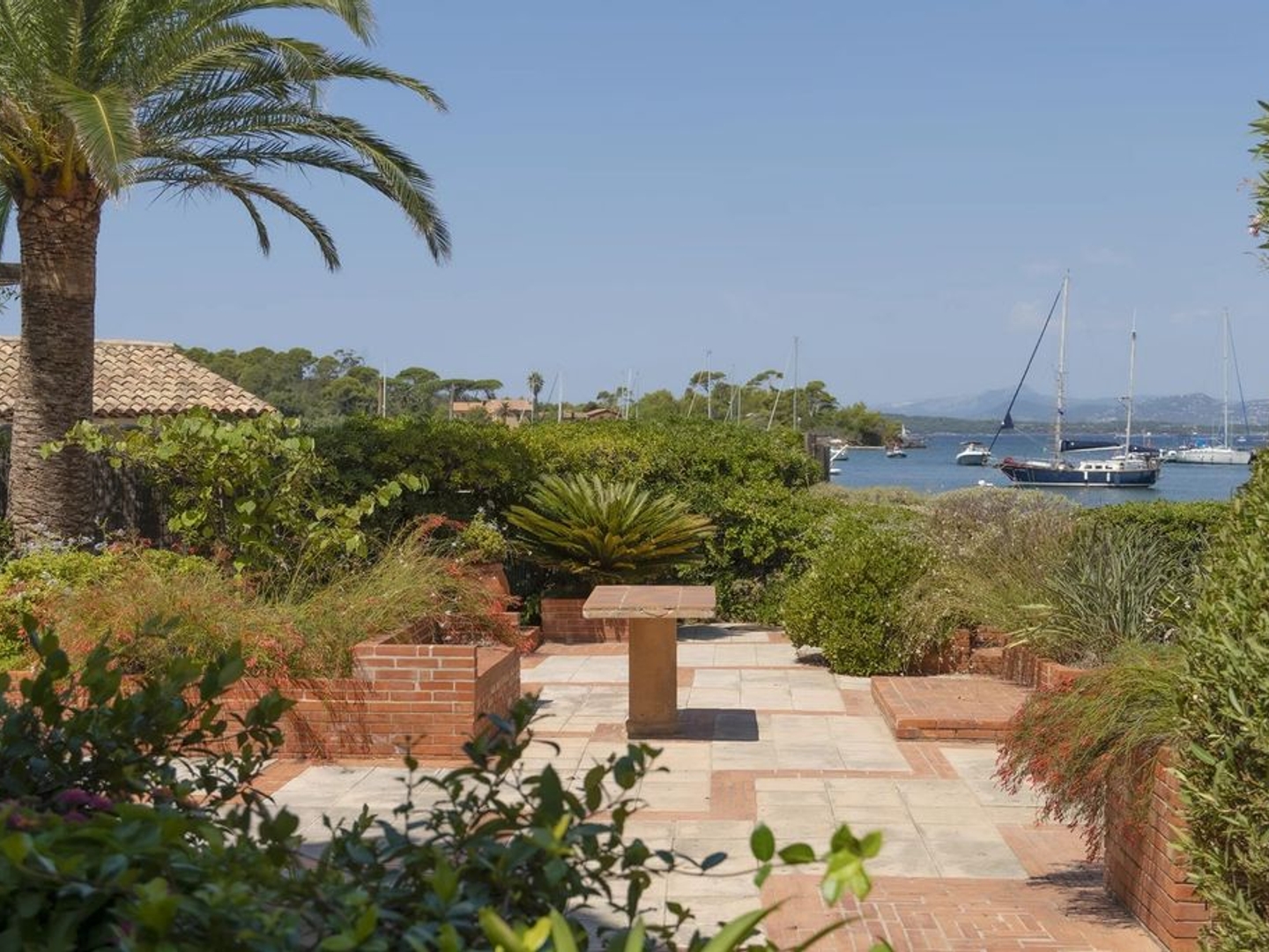 Appartement à vendre - 73m2 - Hyères (83400)