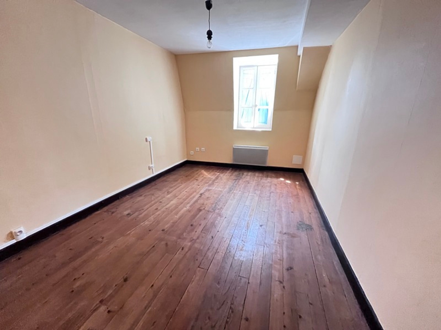 Maison à vendre - 5 pièces - 81m2 - Salies-De-Béarn (64270)