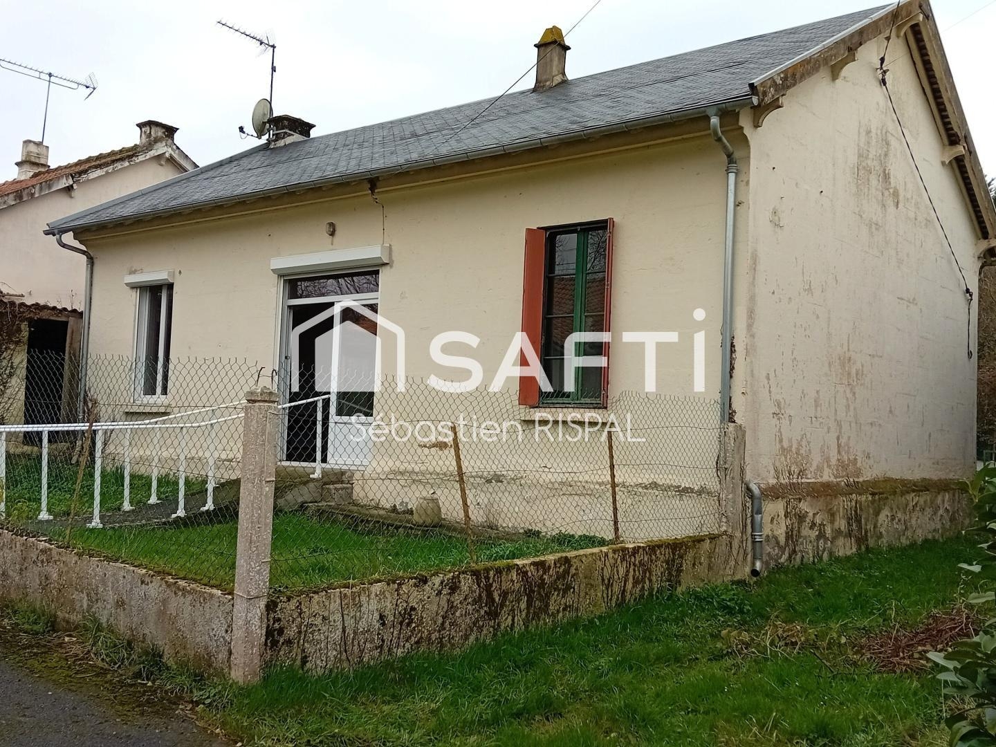 Maison à vendre - 4 pièces - 81m2 - La Châtaigneraie (85120)