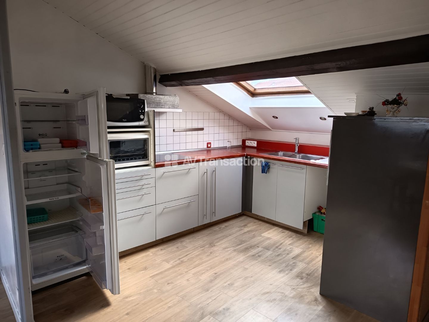 Appartement à louer - 3 pièces - 98m2 - Saint-Étienne (42000)