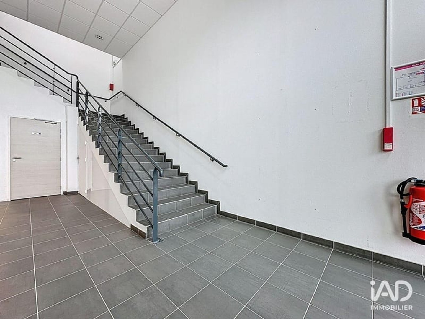 Bureaux à vendre - 250m2 - Croix (59170)