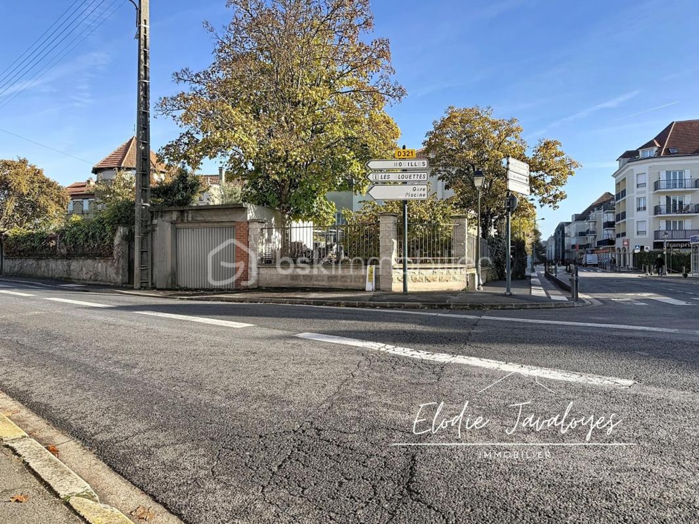 Magasin à vendre - 10 pièces - 250m2 - Carrières-Sur-Seine (78420)