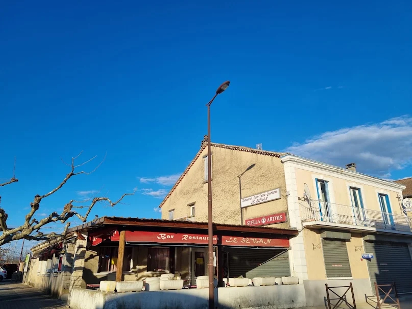 Fonds de commerce 270 m²