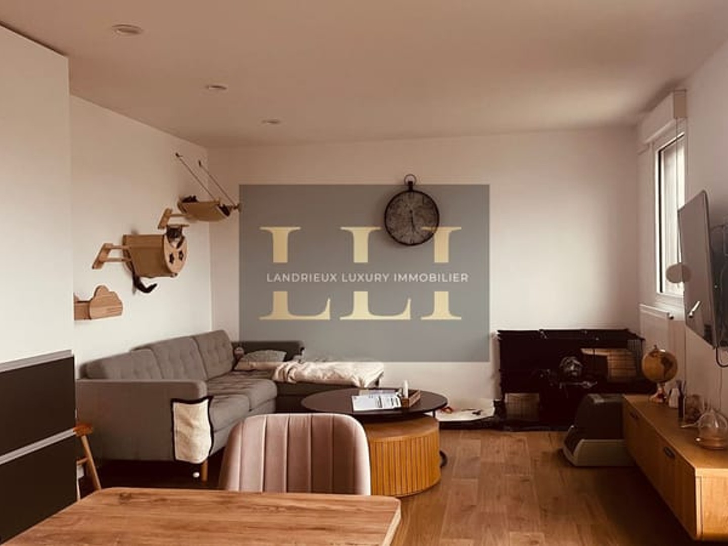 Grand appartement T4 de 79 m2 à Reims avec parking